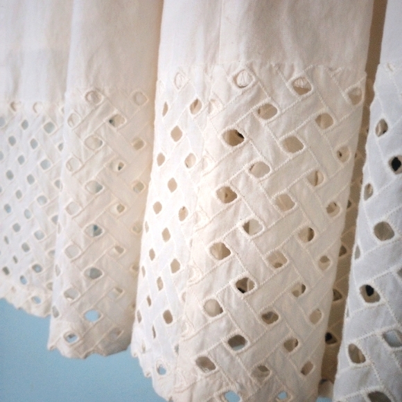 Eliza J Ivory Dress 4P - Picture 3 of 5